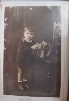 daddy-1925 (Medium)
